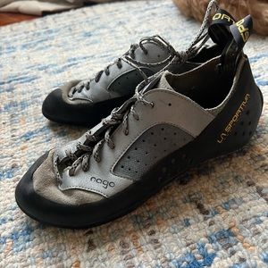 La Sportiva Nago Women’s climbing shoes